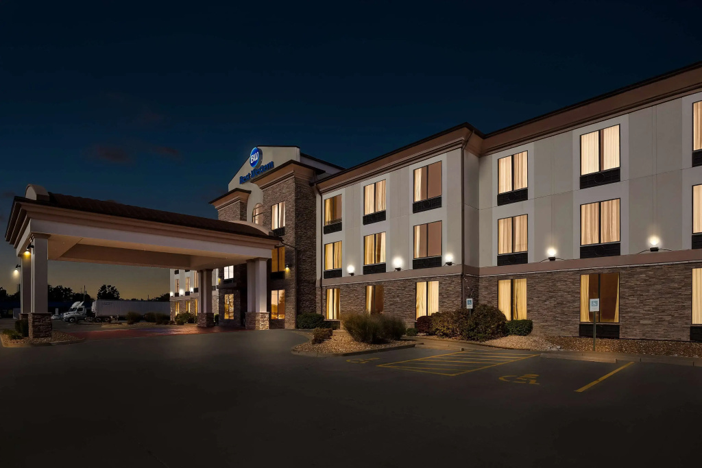 photo 1 of Best Western St. Louis Airport North Hotel & Suites