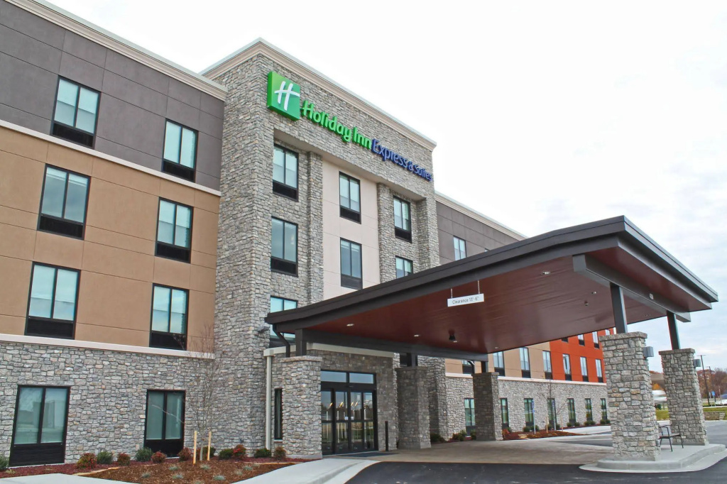 photo 1 of Holiday Inn Express and Suites St Louis South I55