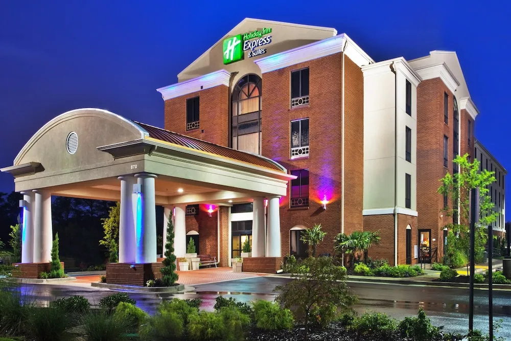 photo 1 of Holiday Inn Express Atlanta - Stone Mountain
