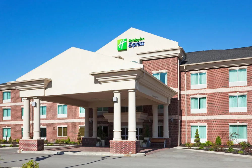 photo 1 of Holiday Inn Express Carrollton