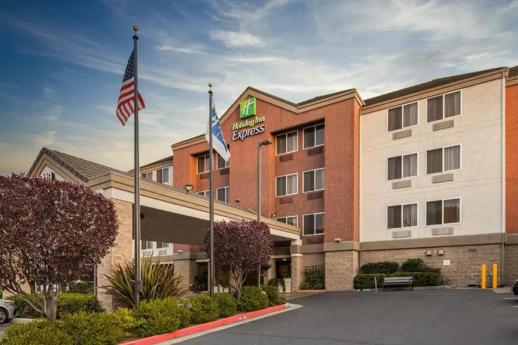photo 1 of Holiday Inn Express Castro Valley - I-580 by IHG
