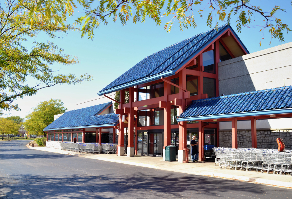 photo 1 of Holiday Inn Express Chicago NW - Arlington Heights by IHG