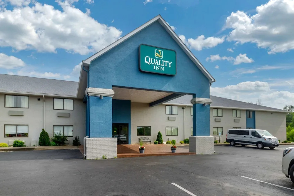 photo 1 of Holiday Inn Express Danville