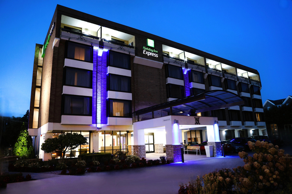 photo 1 of Holiday Inn Express Detroit-Birmingham by IHG
