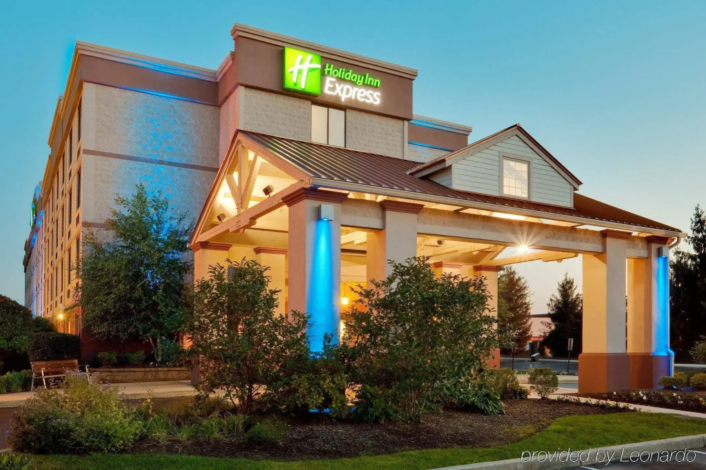 photo 1 of Holiday Inn Express Exton by IHG
