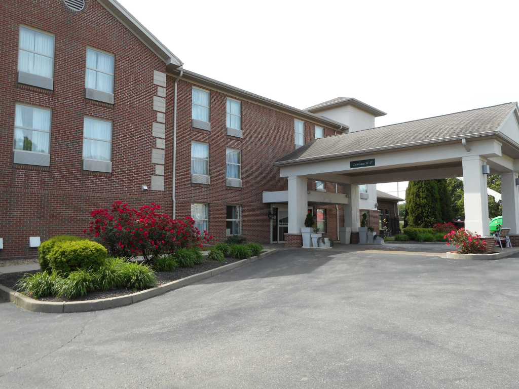 photo 1 of Holiday Inn Express Fairfield by IHG
