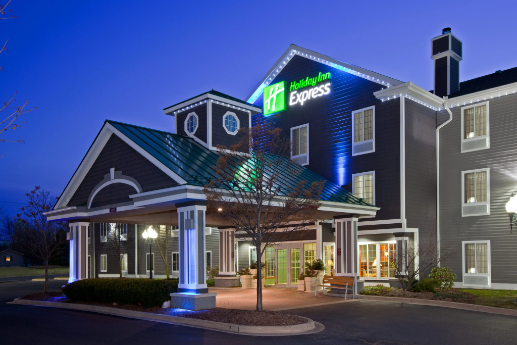 photo 1 of Holiday Inn Express Grand Rapids SW by IHG