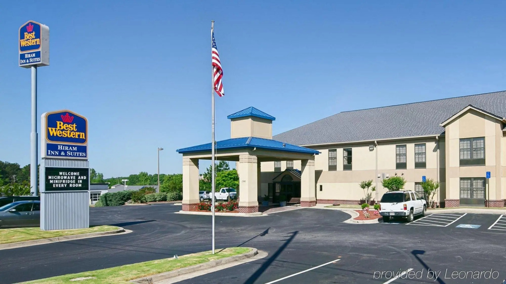 photo 1 of Holiday Inn Express Hiram Dallas Area