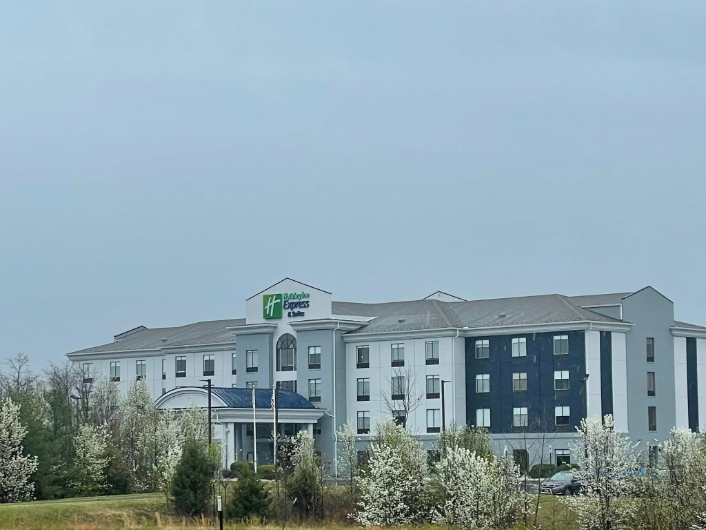 photo 1 of Holiday Inn Express Hotel & Suites Columbia East - Elkridge by IHG