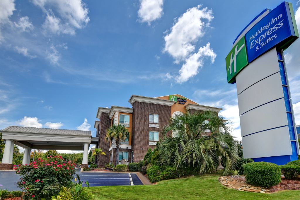photo 1 of Holiday Inn Express Hotel & Suites Anderson-I-85 by IHG