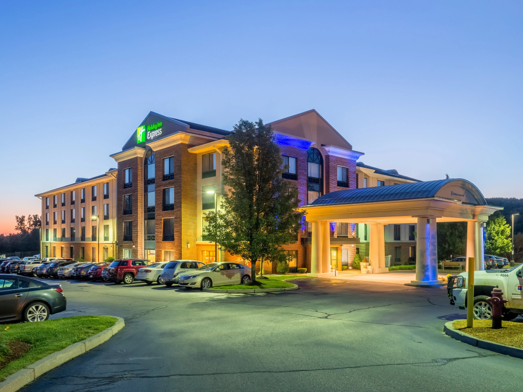 photo 1 of Holiday Inn Express Hotel & Suites Auburn by IHG