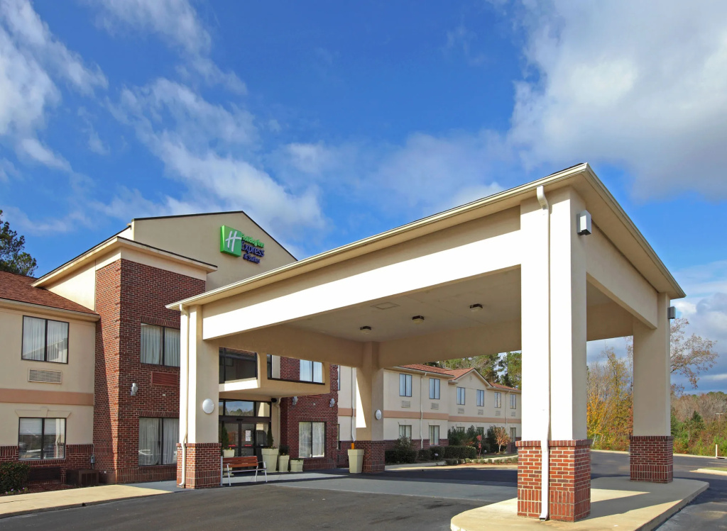 photo 1 of Holiday Inn Express Hotel & Suites Camden by IHG