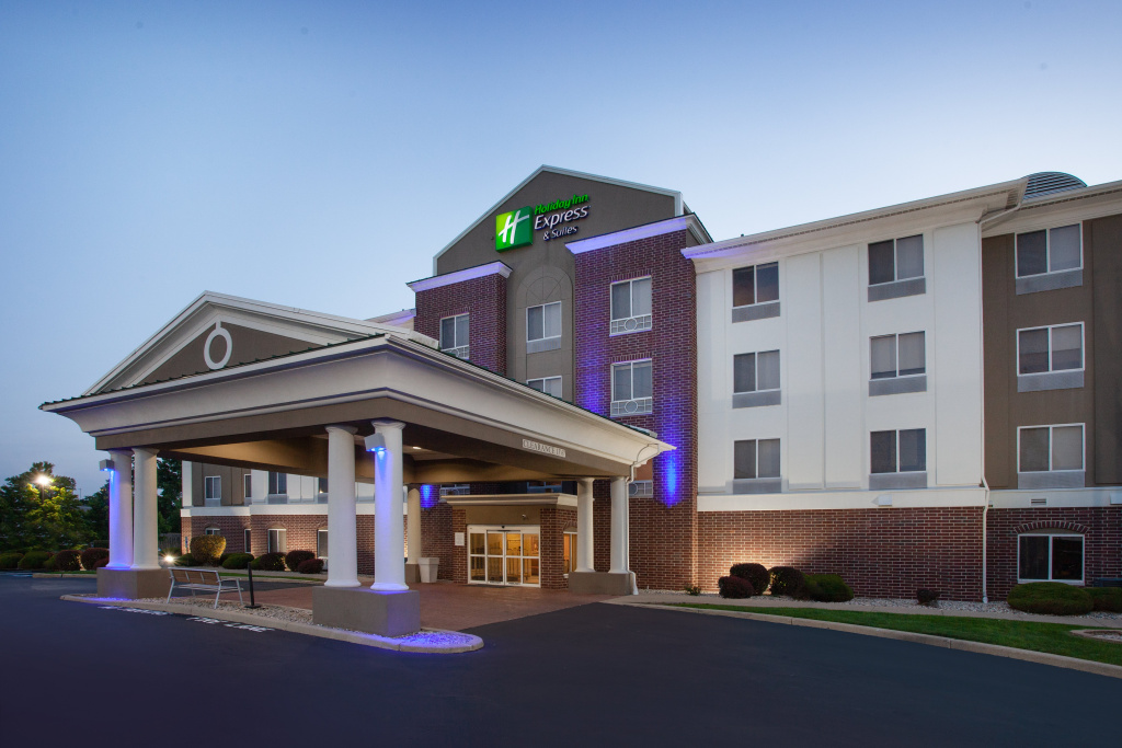 photo 1 of Holiday Inn Express Hotel & Suites Chicago South Lansing by IHG