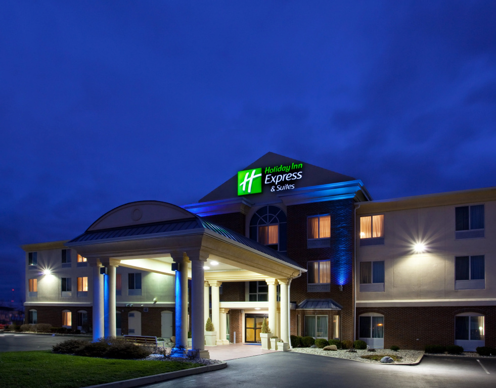 photo 1 of Holiday Inn Express Hotel & Suites Cincinnati-Blue Ash by IHG