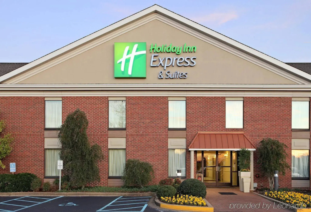 photo 1 of Holiday Inn Express Hotel & Suites Corinth by IHG