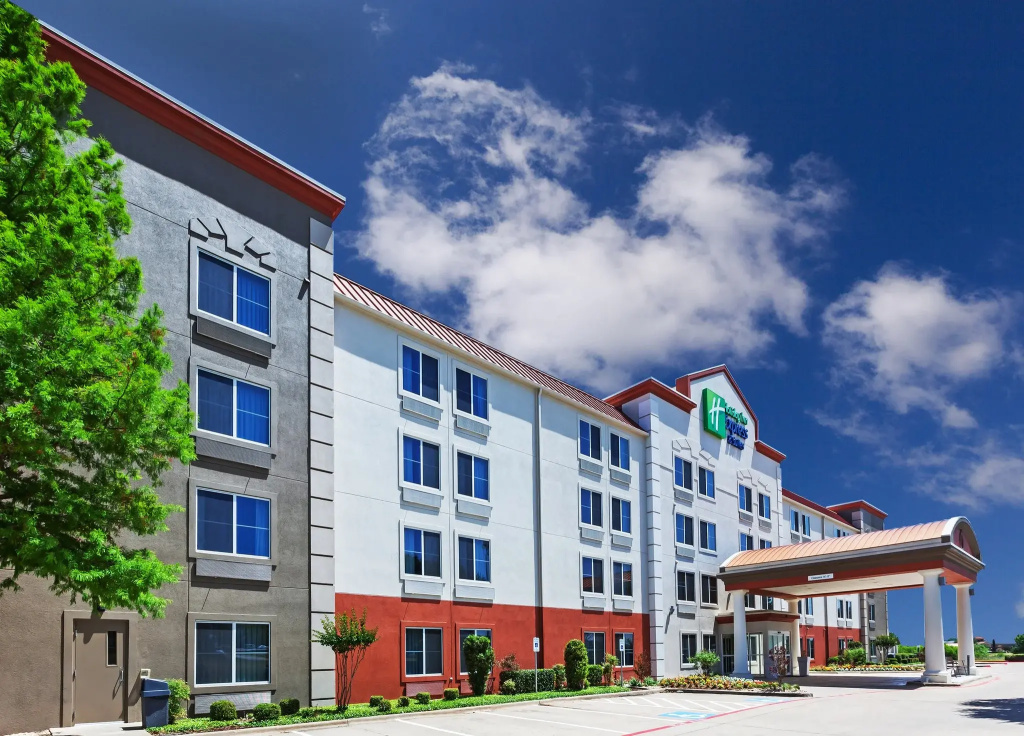 photo 1 of Holiday Inn Express Hotel & Suites Dallas Lewisville by IHG