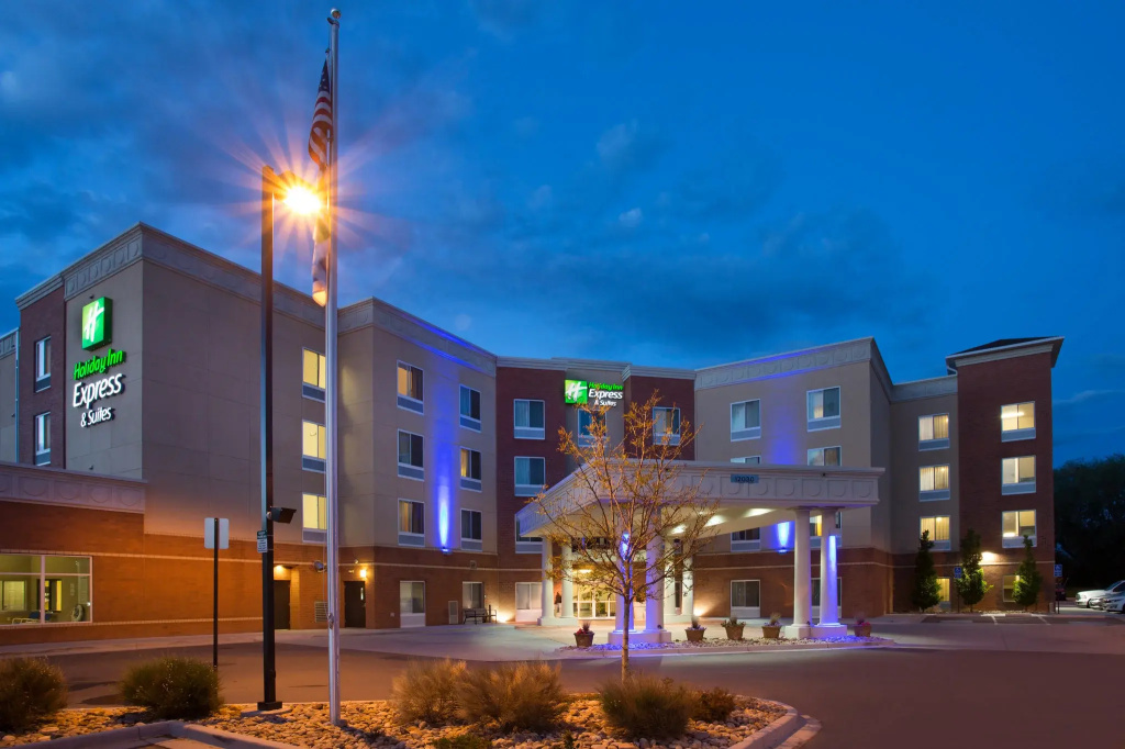 photo 1 of Holiday Inn Express Hotel & Suites Denver North - Thornton by IHG