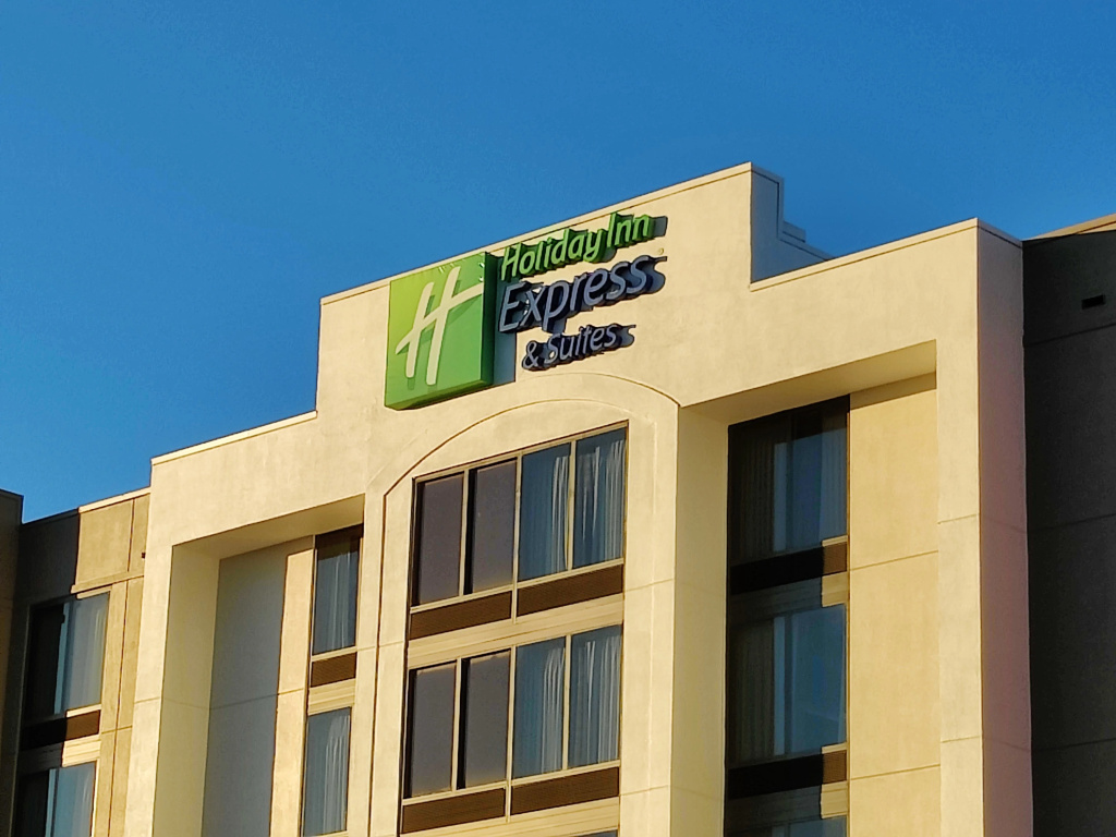 photo 1 of Holiday Inn Express Hotel & Suites DFW Airport South by IHG