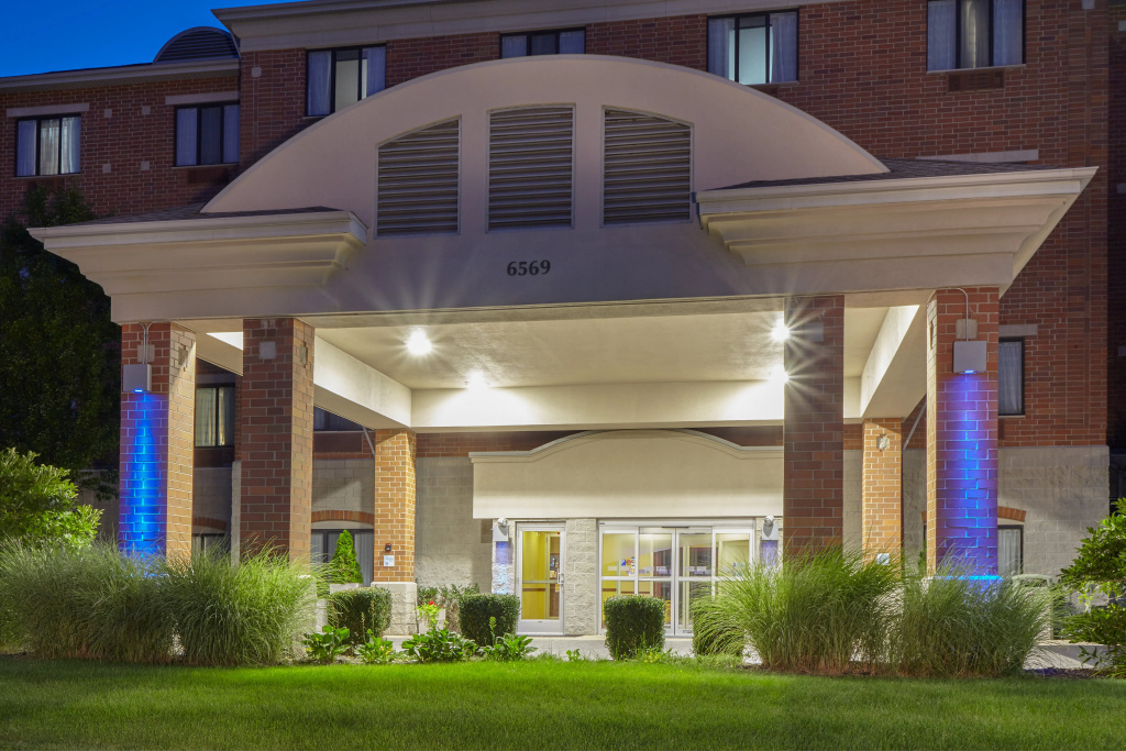 photo 1 of Holiday Inn Grand Rapids - South by IHG