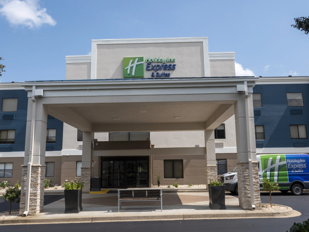 photo 1 of Holiday Inn Express & Suites Greenville Airport by IHG