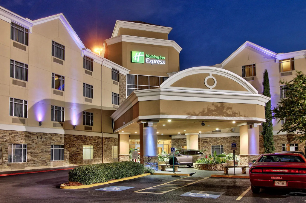 photo 1 of Best Western Premier Houston Downtown/Convention Center Hotel