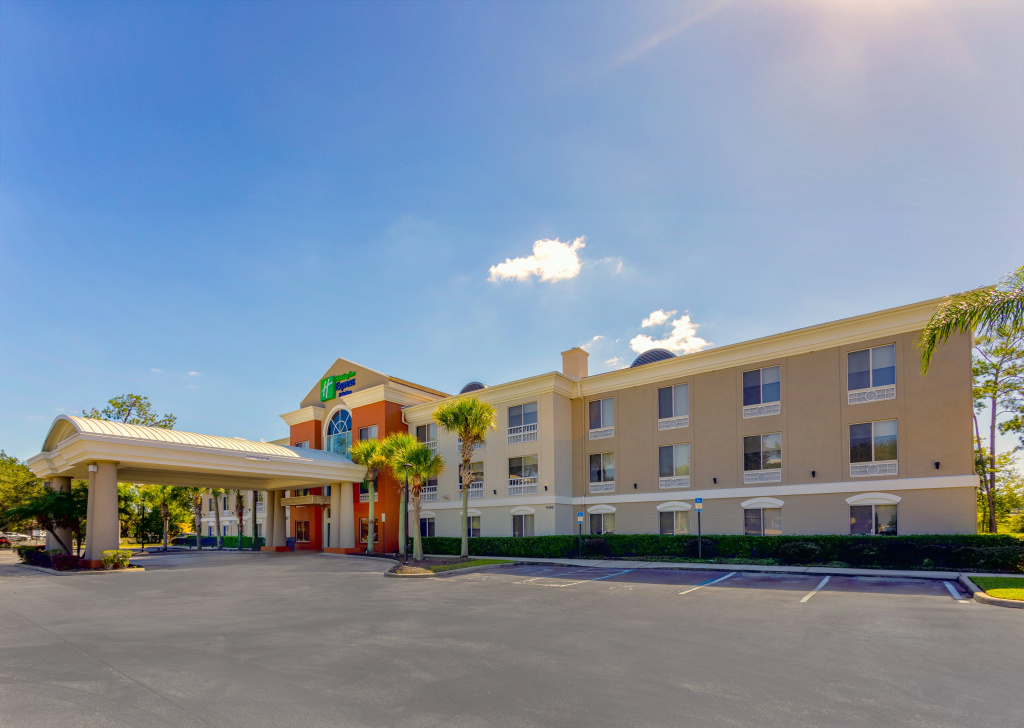 photo 1 of Holiday Inn Express Hotel & Suites Jacksonville South I-295 by IHG