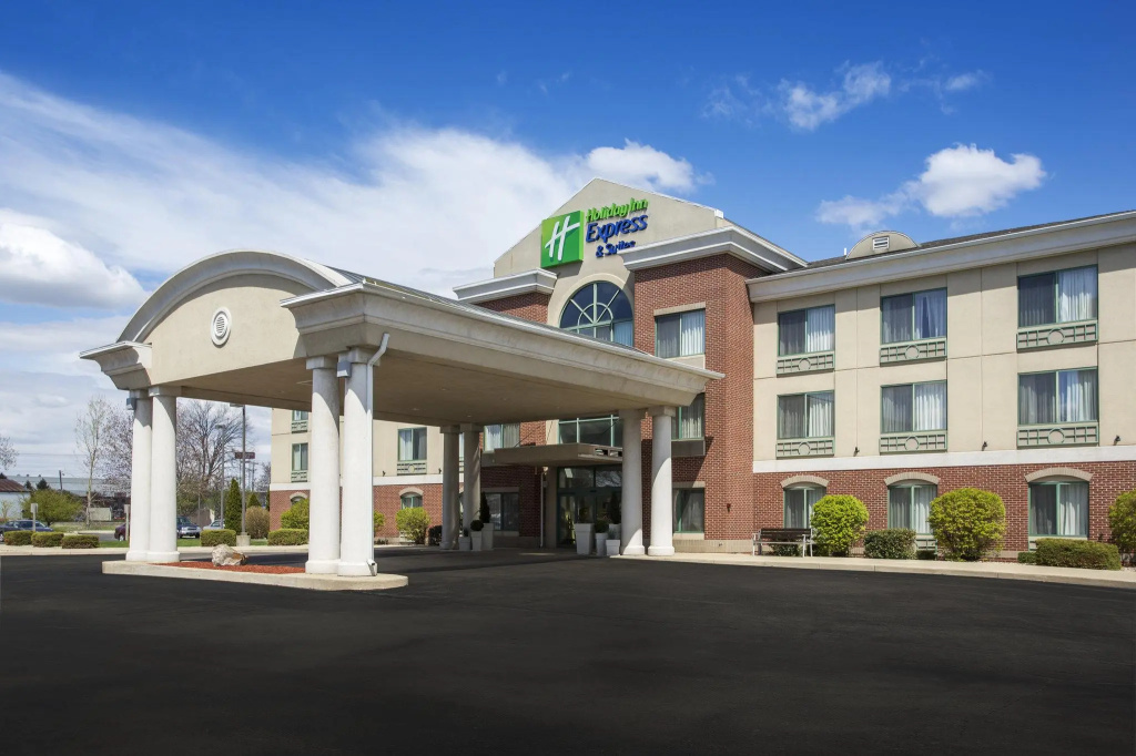 photo 1 of Sleep Inn & Suites