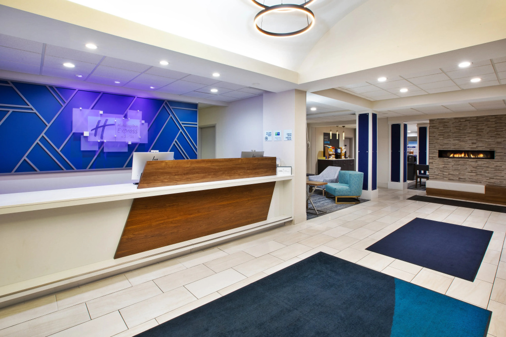 photo 1 of Holiday Inn Express & Suites Kent - University Area by IHG
