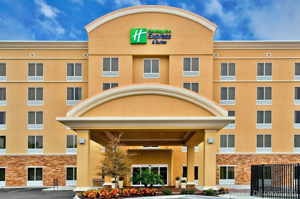 photo 1 of Holiday Inn Express Hotel & Suites Largo-Clearwater by IHG