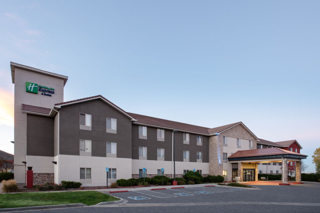 photo 1 of Holiday Inn Express & Suites Denver SW-Littleton by IHG