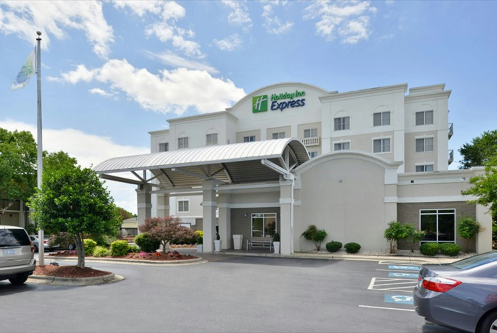 photo 1 of Holiday Inn Express Hotel & Suites Mooresville - Lake Norman by IHG