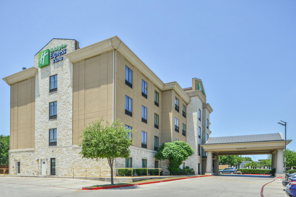 photo 1 of Holiday Inn Express & Suites San Antonio NW - Medical Area by IHG