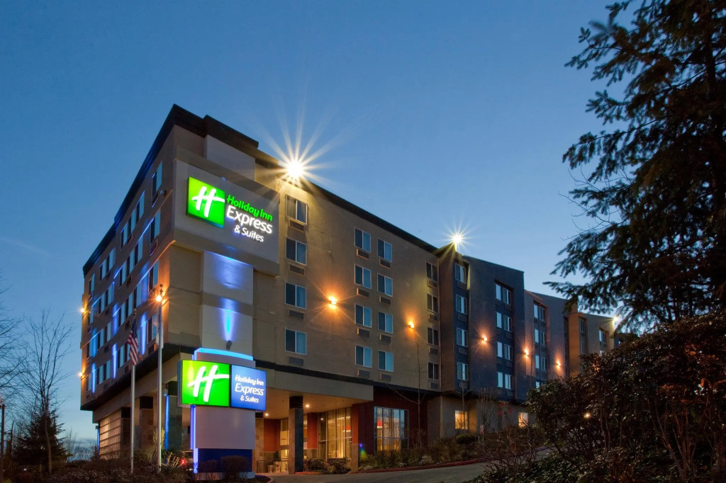 photo 1 of Holiday Inn Express Hotel & Suites SeaTac by IHG