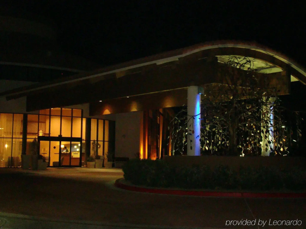 photo 1 of Holiday Inn Express Scottsdale North by IHG