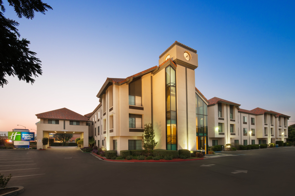 photo 1 of Holiday Inn Express & Suites Santa Clara-Silicon Valley by IHG
