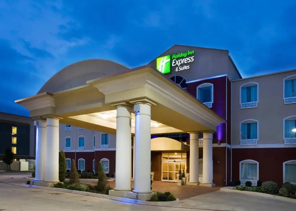 photo 1 of HOLIDAY INN EXPRESS &amp; SUITES SWEETWATER