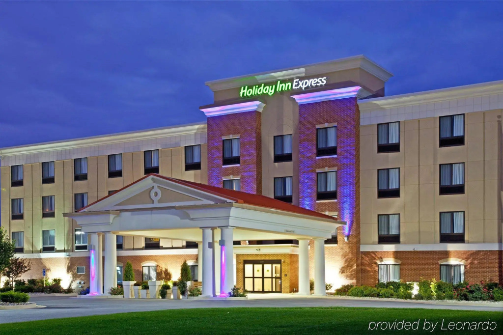 photo 1 of Holiday Inn Express Indianapolis - Southeast by IHG