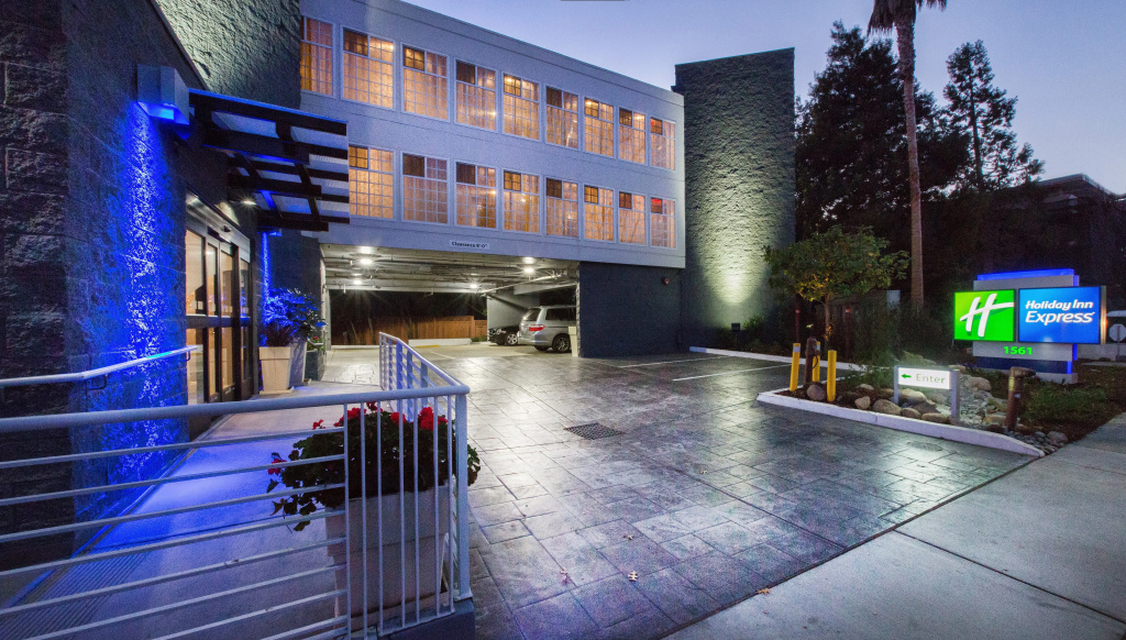 photo 1 of Holiday Inn Express Mountain View - S Palo Alto by IHG