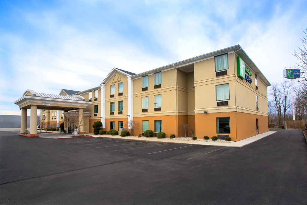 photo 1 of Holiday Inn Express Nicholasville by IHG
