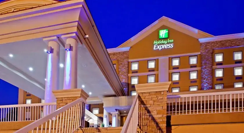photo 1 of Holiday Inn Express North Bergen Lincoln Tunnel