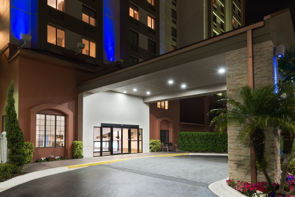 photo 1 of Holiday Inn Express & Suites Nearest Universal Orlando by IHG