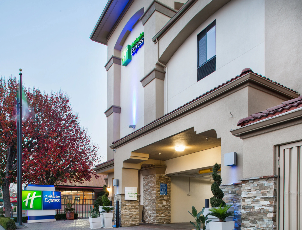 photo 1 of Holiday Inn Express Redwood City-Central by IHG