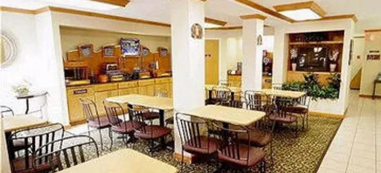 photo 1 of Holiday Inn Express Roanoke - Civic Center