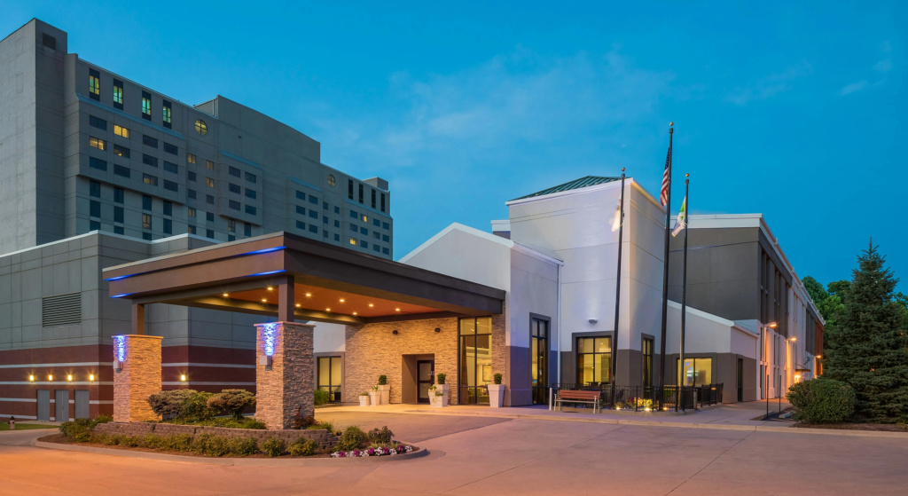 photo 1 of Holiday Inn Express Springfield by IHG