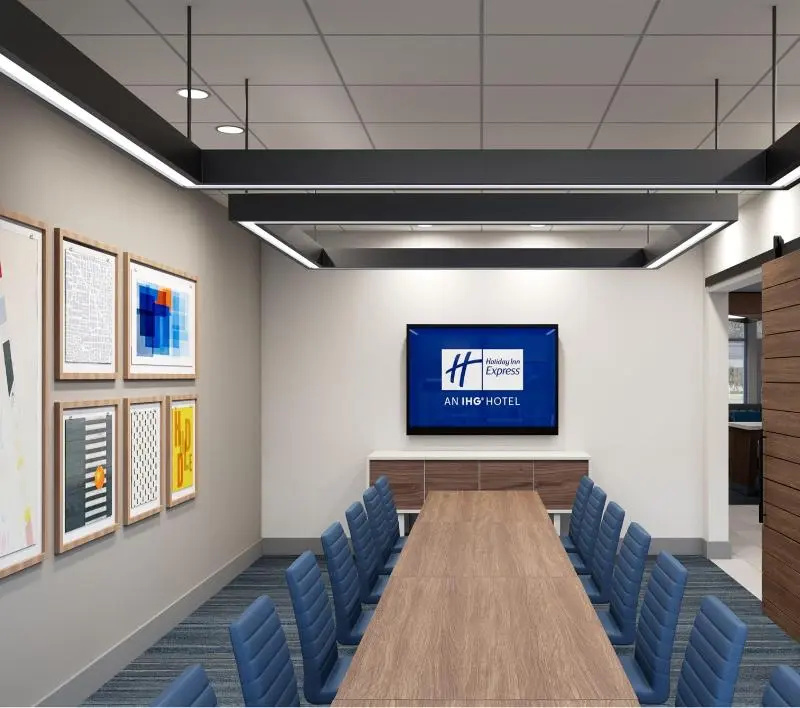 photo 1 of Holiday Inn Express & Suites Charlottesville - Mon