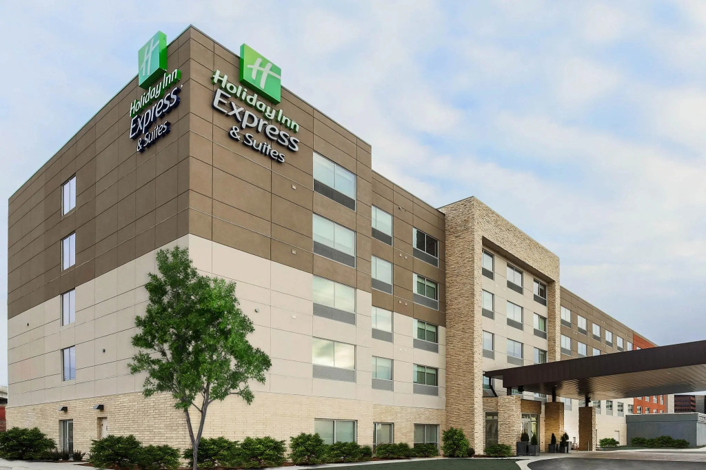 photo 1 of Holiday Inn Express & Suites Chicago O'Hare Airport by IHG
