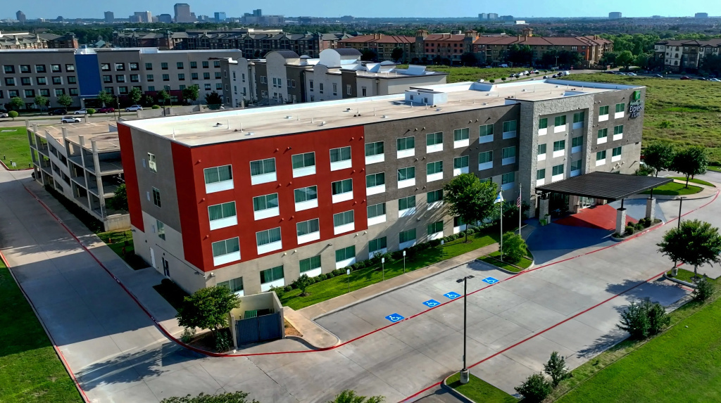photo 1 of Holiday Inn Express & Suites Dallas NW - Farmers Branch by IHG