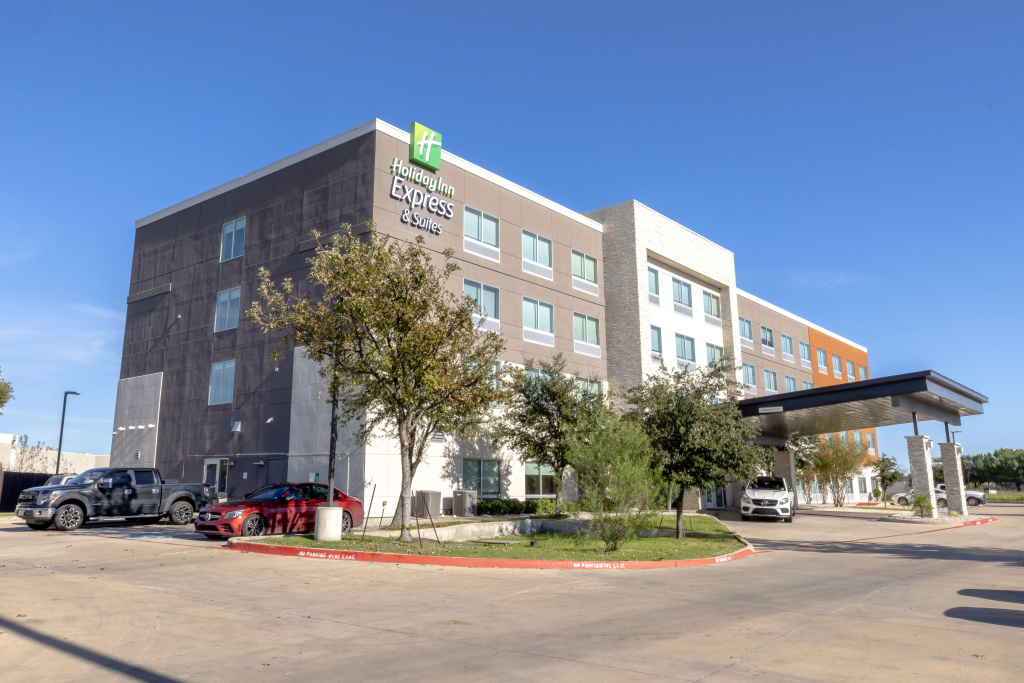 photo 1 of Holiday Inn Express & Suites Dallas Northeast - Arboretum by IHG