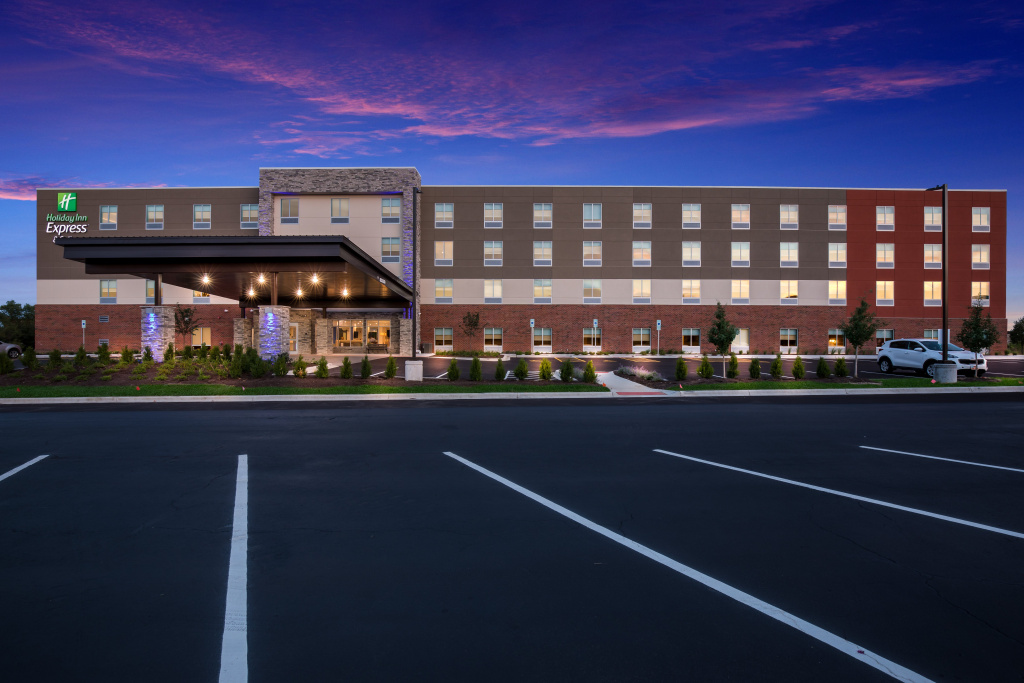 photo 1 of Holiday Inn Express & Suites Chicago - Hoffman Estates by IHG