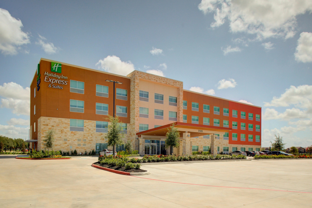 photo 1 of Holiday Inn Express & Suites Houston NW - Cypress Grand Pky by IHG